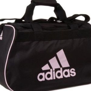 💜 Adidas duffle Bag 💜